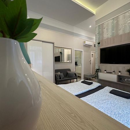 בודפשט Revay 20 Suites By Corall מראה חיצוני תמונה