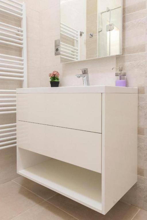 בודפשט Revay 20 Suites By Corall מראה חיצוני תמונה