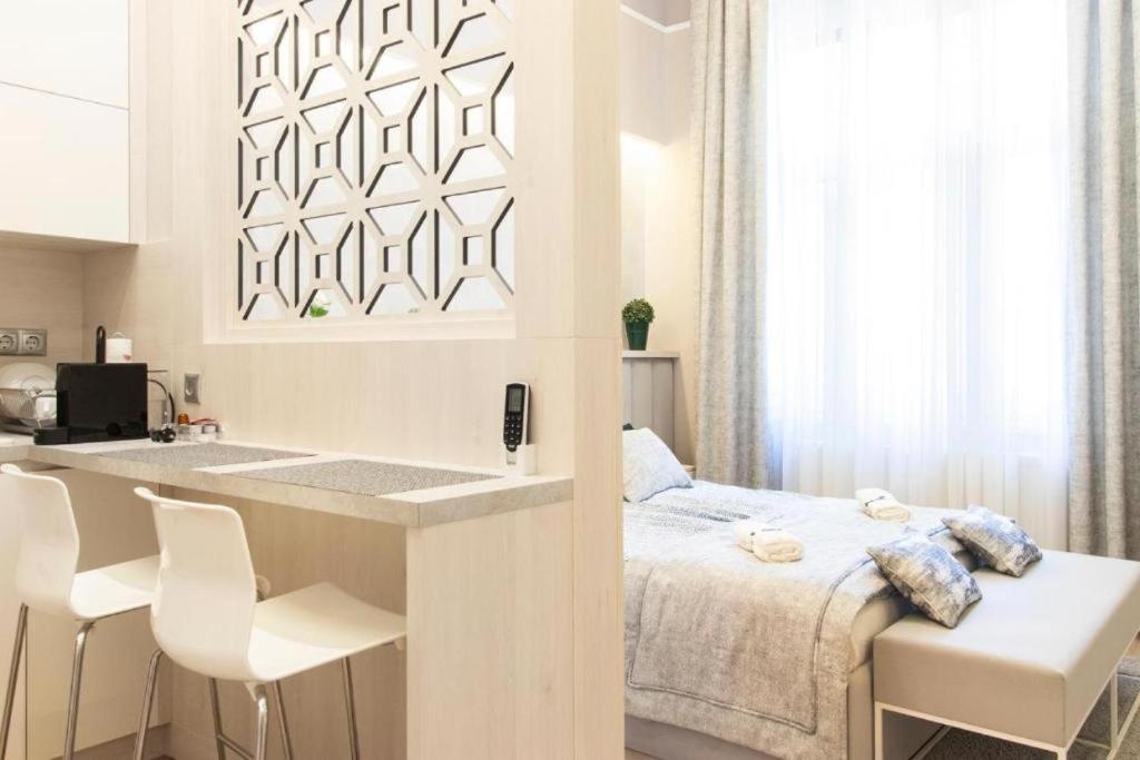 בודפשט Revay 20 Suites By Corall מראה חיצוני תמונה