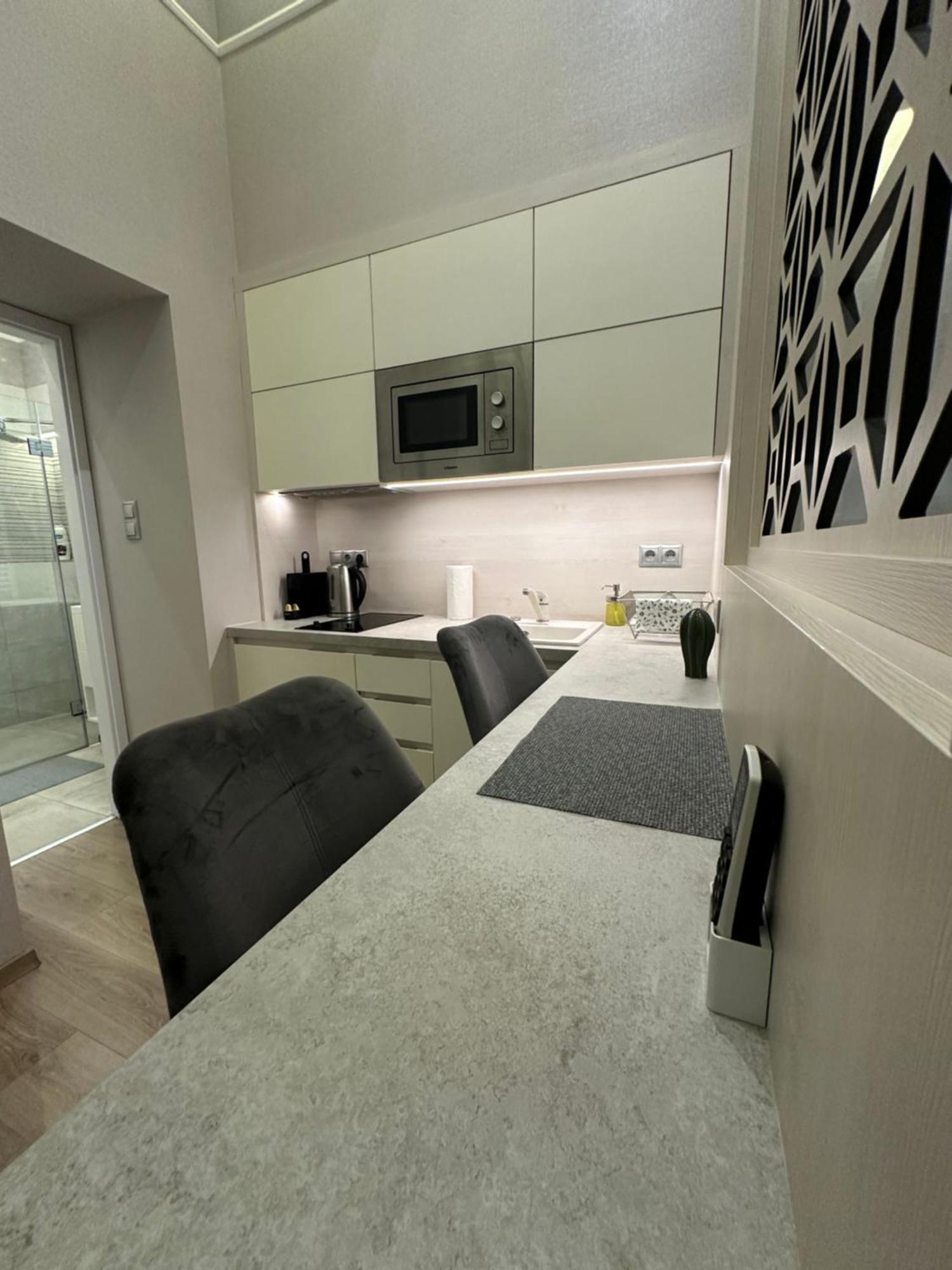 בודפשט Revay 20 Suites By Corall מראה חיצוני תמונה