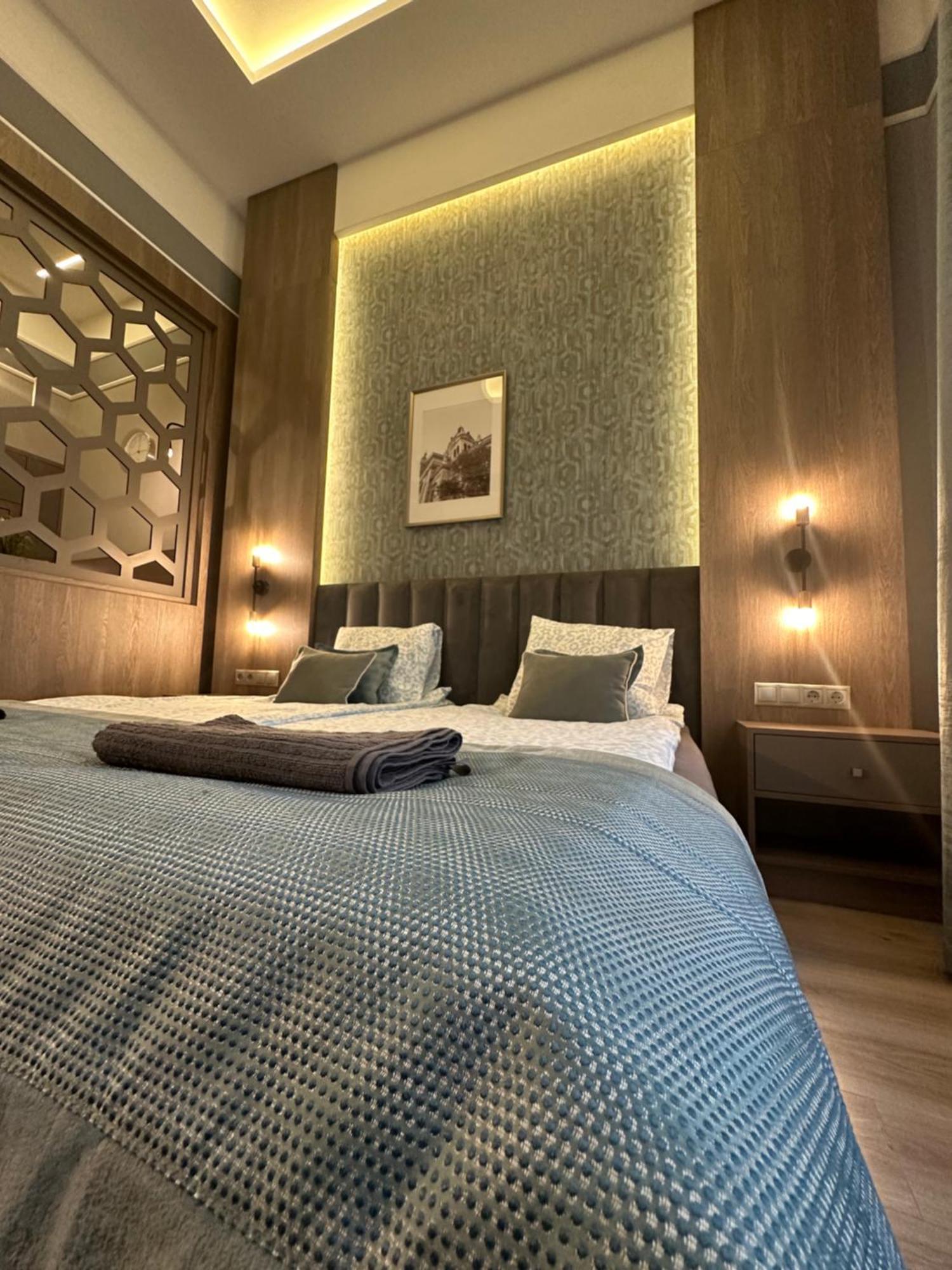 בודפשט Revay 20 Suites By Corall מראה חיצוני תמונה