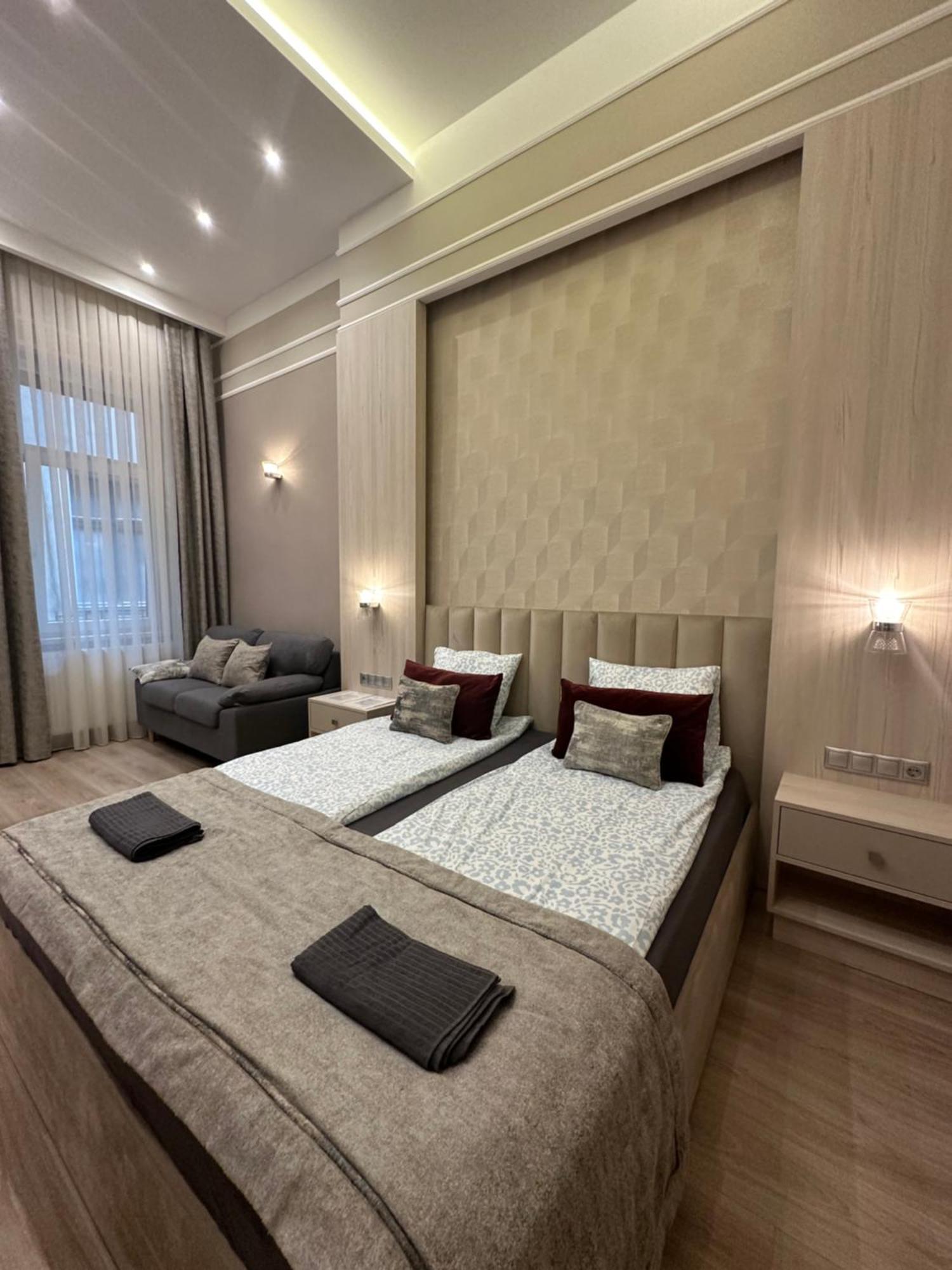 בודפשט Revay 20 Suites By Corall מראה חיצוני תמונה